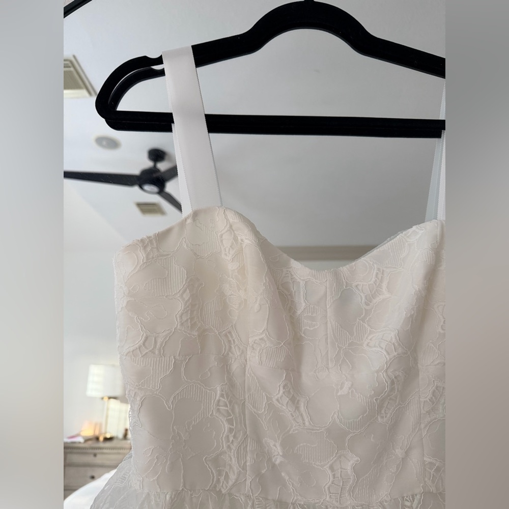 Hill House Home The Isabelle Dress - White Floral Organza size 8 - Picture 11 of 16